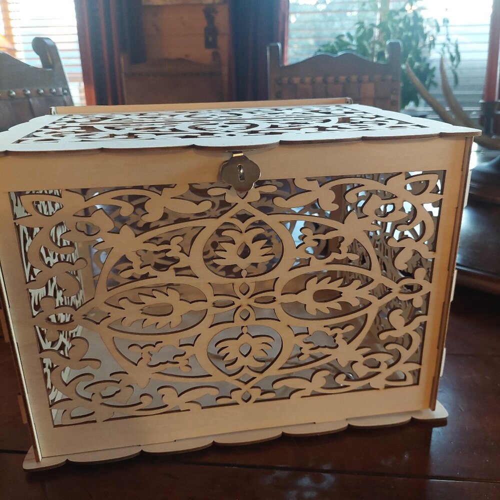 Beautiful Intricate Wooden locking Card Box perfect for Wedding or Shower Cards